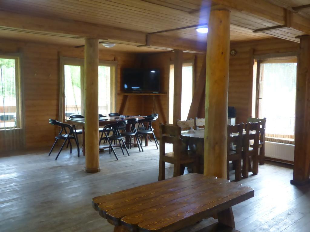Hotel Hatsvali Местия Екстериор снимка